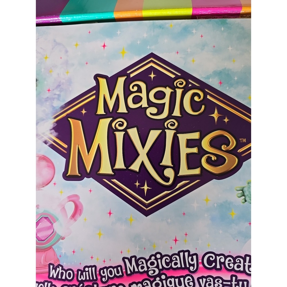 Magic Mixies -‎ Magic Genie Lamp with Interactive 8"  Plush Toy - Picture 3 of 7